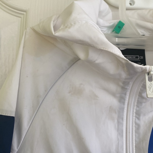 Kid’s Nike Raincoat, size S - Picture 2 of 4